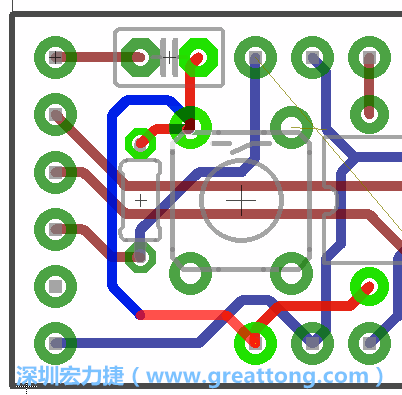 為了要?jiǎng)?chuàng)造一個(gè)電路通道，首先要先點(diǎn)擊重置開關(guān)的連結(jié)點(diǎn)進(jìn)行布線，在電路板的背面繪制線路直到其它線路前的乾淨(jìng)區(qū)域。