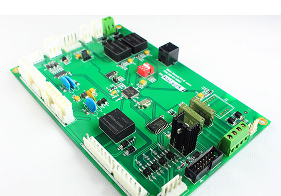 PCB布局：熱敏設(shè)備放置在冷空氣區(qū)域中，溫度測量設(shè)備放置在最熱的位置
